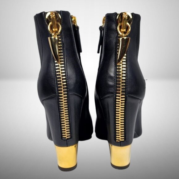 Giuseppe Zanotti Black Leather Shark Tooth Pointed Toe - Size: 38 - Picture 8 of 14